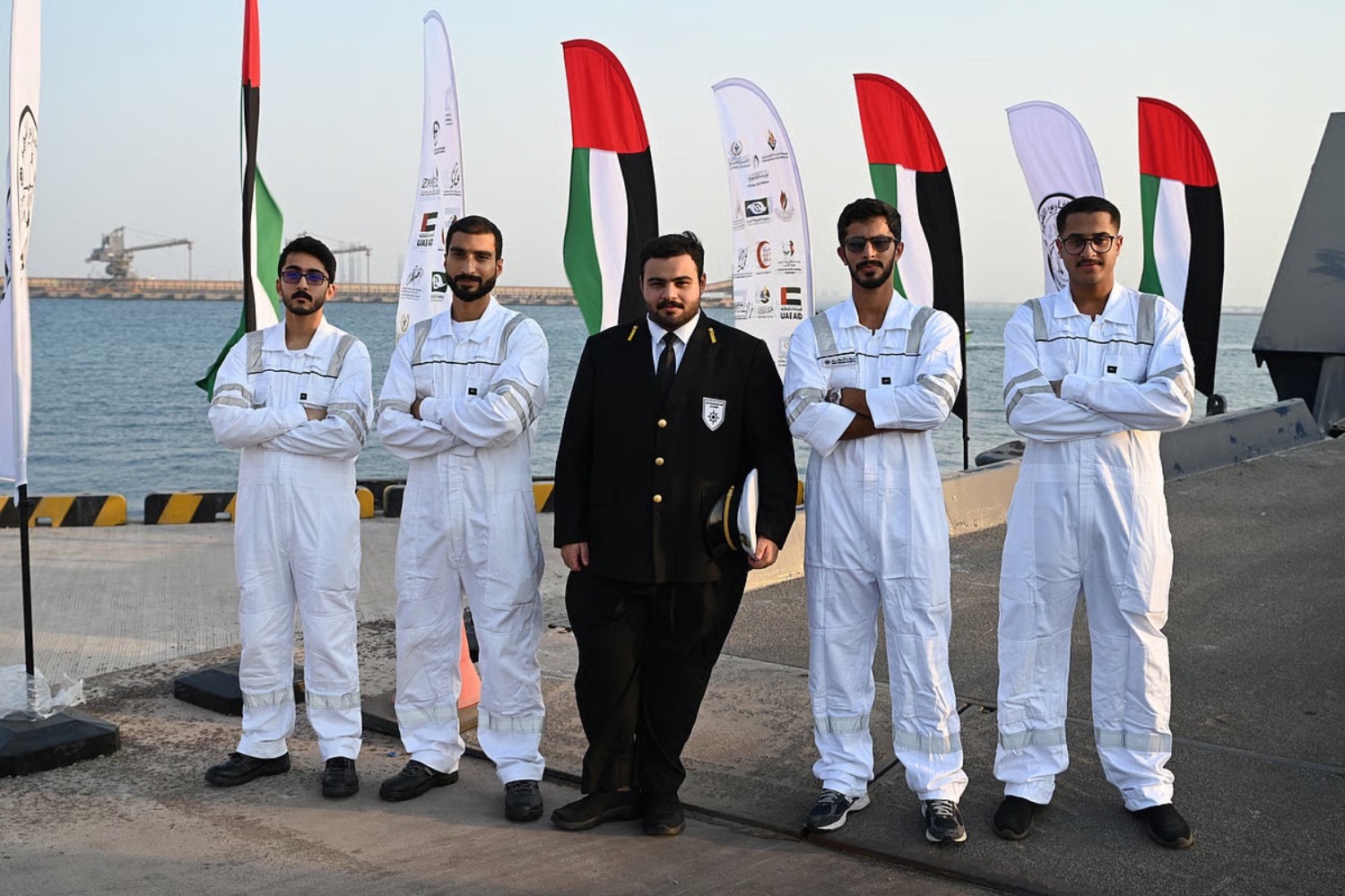 Emiratis schicken Hilfsschiff nach Gaza | Humanitäre Mission | Die Geissens Real Estate | Luxus Immobilien mit Carmen und Robert Geiss – Die Geissens in Dubai
